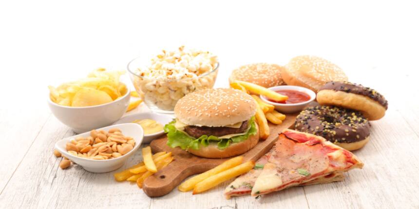 harmful effects of junk food essay 300 words