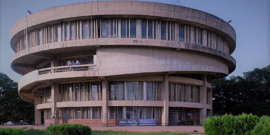 PU LLB 2020 (Exam on October 22) - Registration till October 1, Exam Pattern, Syllabus