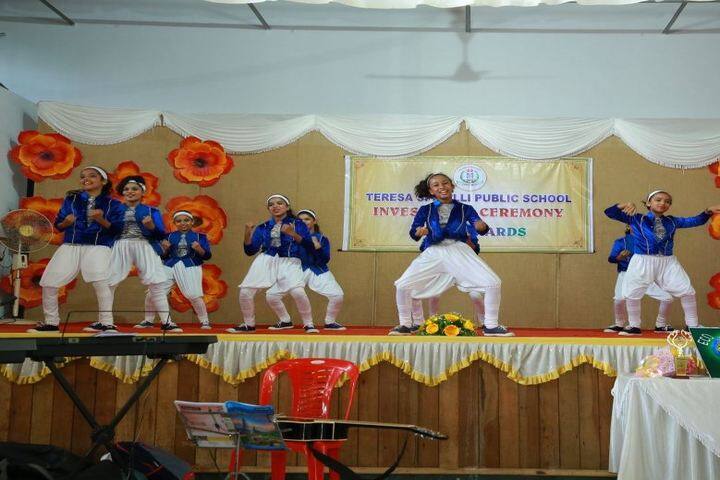 Teresa Spinelli Public School-Dance Performance