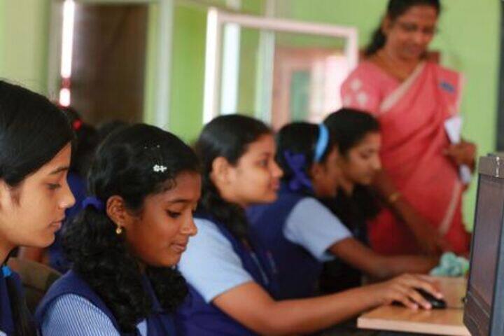 Thapovan Public School-Computer Labs