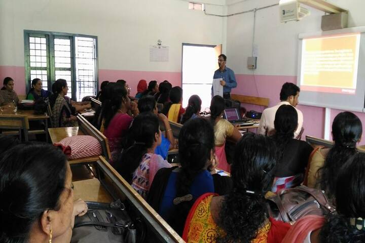 Thuchathacharya Vidyalayam-AV Room
