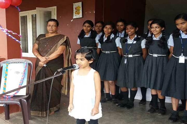 Toch Residential Public School-Story telling