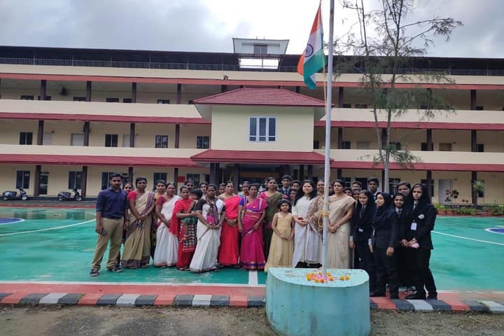 Valiyam Central School-Building