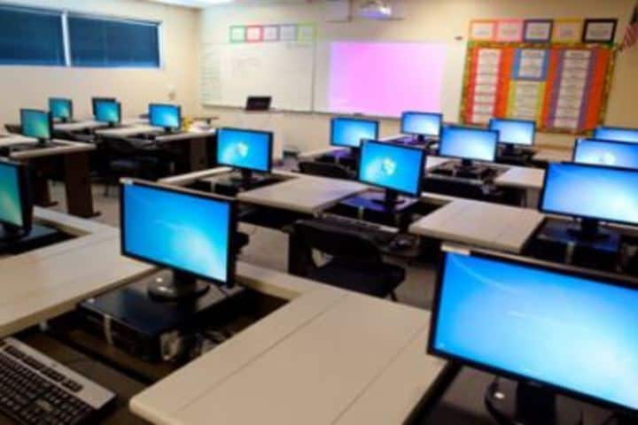Vidyarambham Central School-Computer Lab