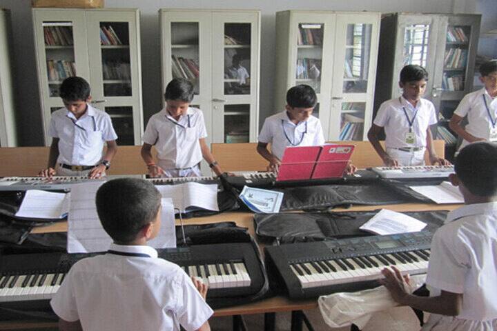 Vidyatmika Public School-Piano