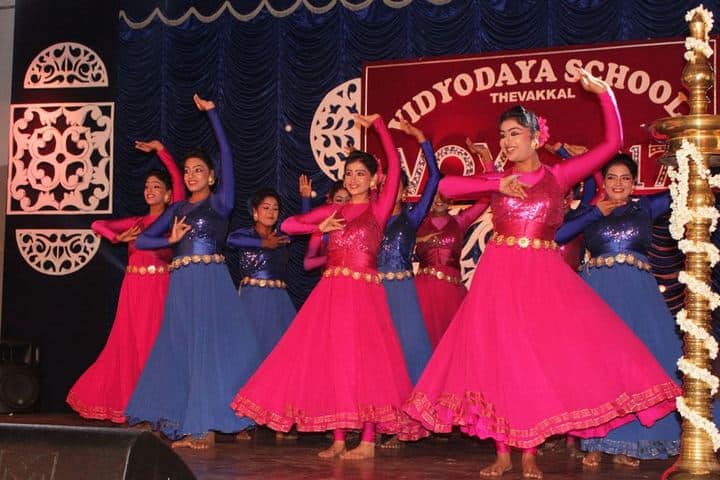 Vidyodaya school-Dance