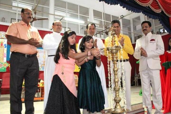 Vijayagiri Public School-Kids Fest
