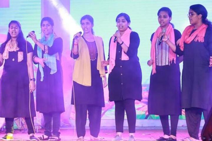 Vijayagiri Public School-Singing