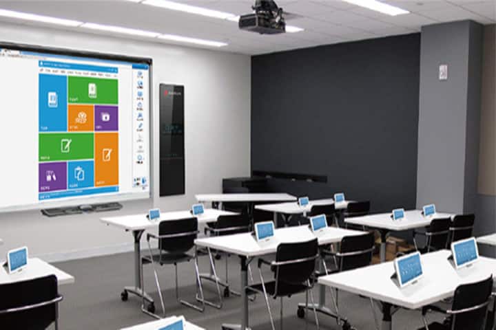 Vijayagiri Public School-Smart Class