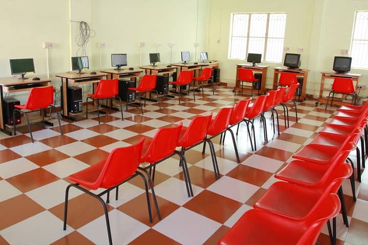 Viswabharathy Public School-IT Lab