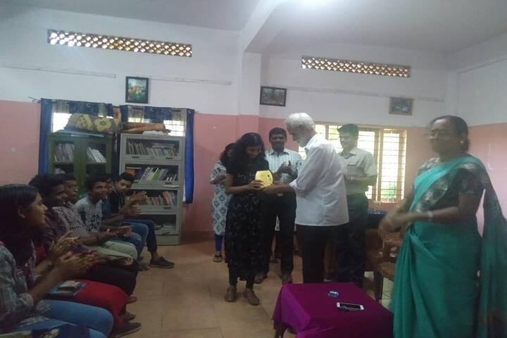 Vyasa Vidyalaya-Library