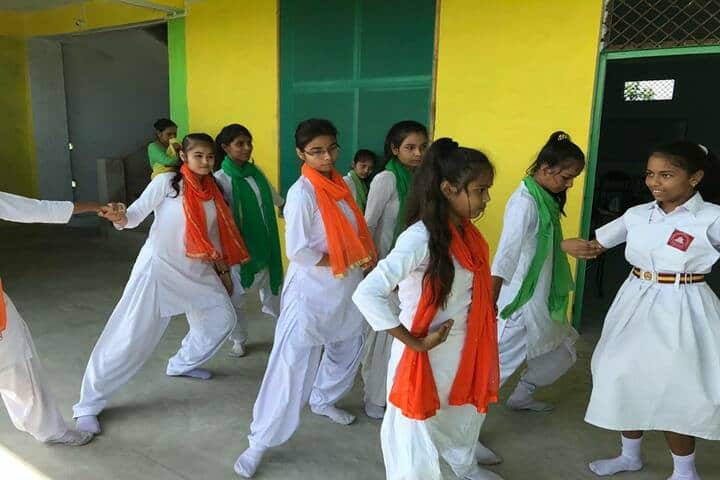 Acharya Shriram Vidyalaya-Dancing Activity