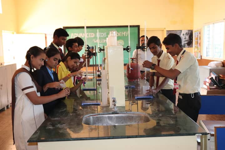 Advanced Kids Academy-Chemistry Lab
