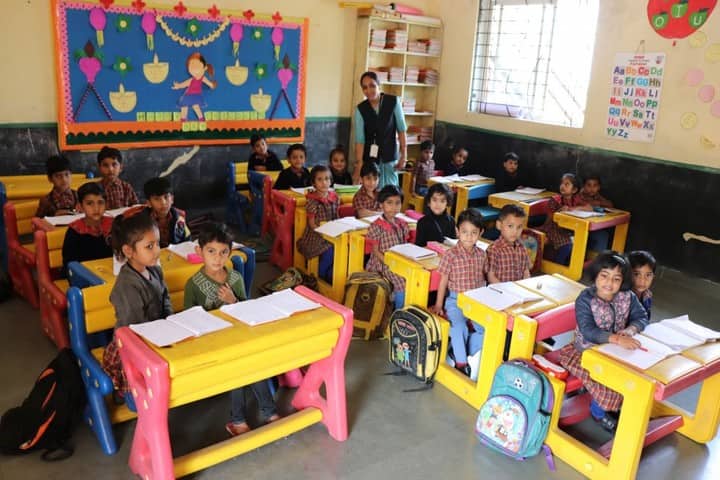 Advanced Kids Academy-Classroom