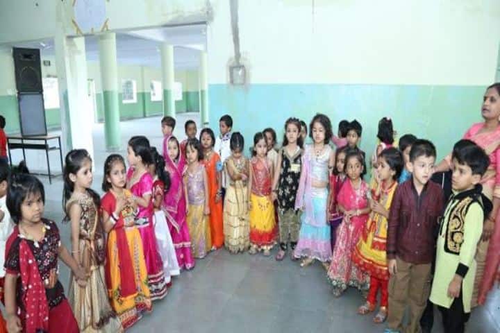 Ajmera Mukesh Nemichand Bhai English Medium School-Kids Dance