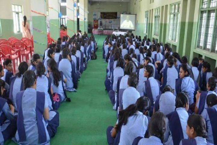 Ajmera Mukesh Nemichand Bhai English Medium School-Students