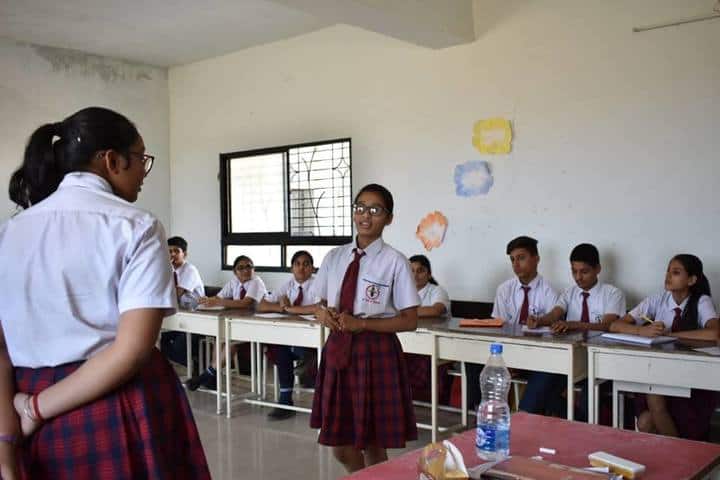 Arwachin India School-Debate Competition