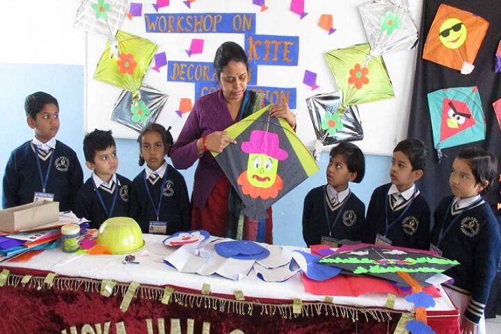Ashoka Hall Junior High School-Workshop