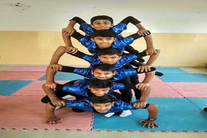 Ashoka Hall Junior High School-Yoga Activity