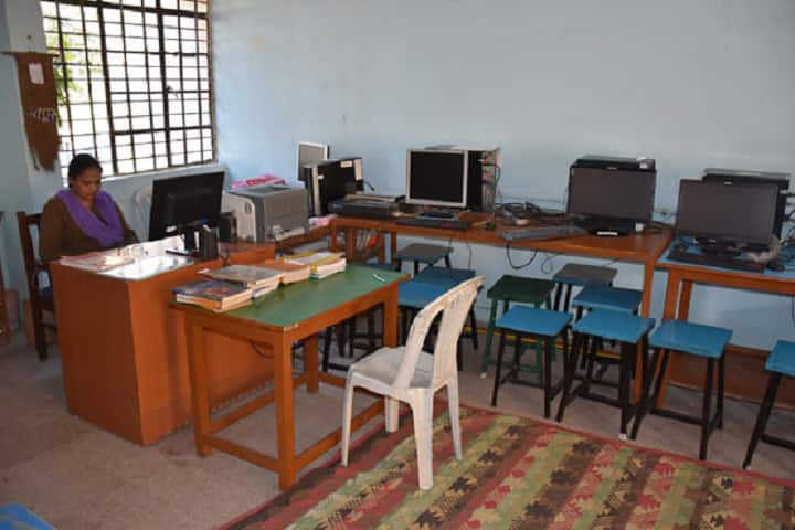 Bal Bharati Public School -Computer Lab