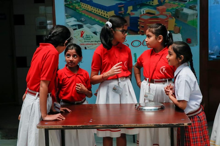 Bhopal Girls School-Quiz Competition