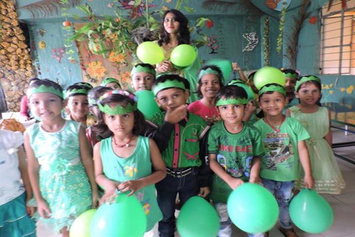 Bonnie Foi Co Education School-Green Day