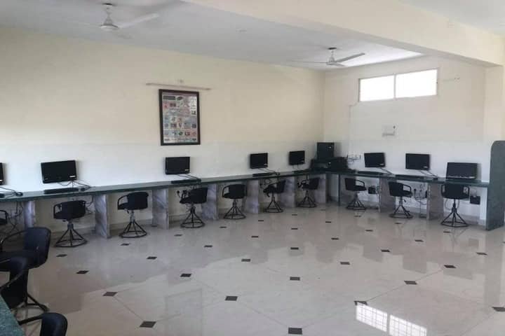 Boson International School-IT Lab