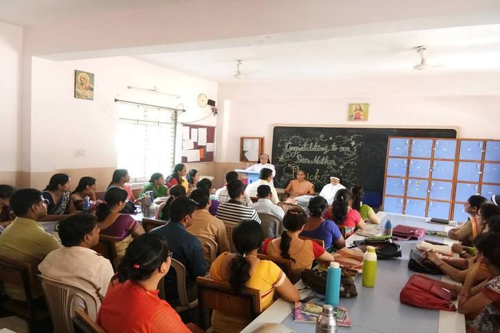 Carmel Convent School-Seminar