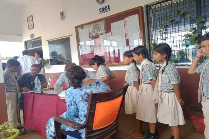 Central Public Senior Secondary School-Kids1