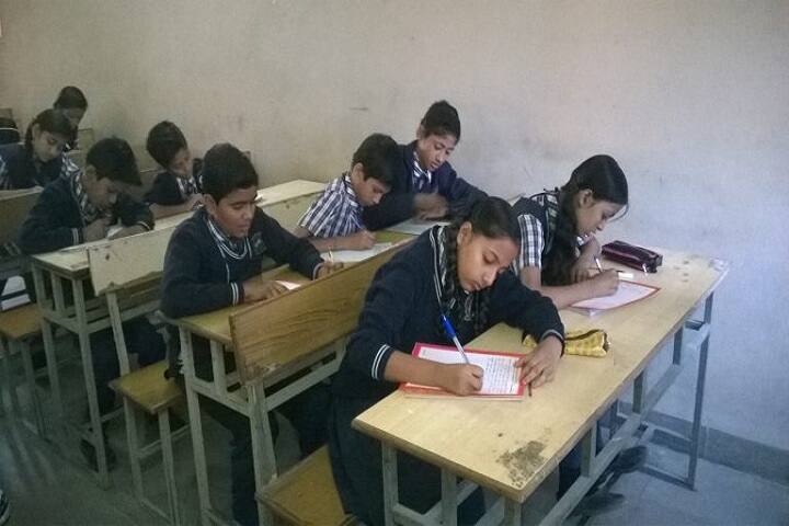Chhatrapati Shivaji Public School-Classroom