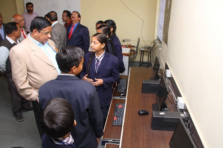 Chhatrapati Shivaji Public School-Computer Lab