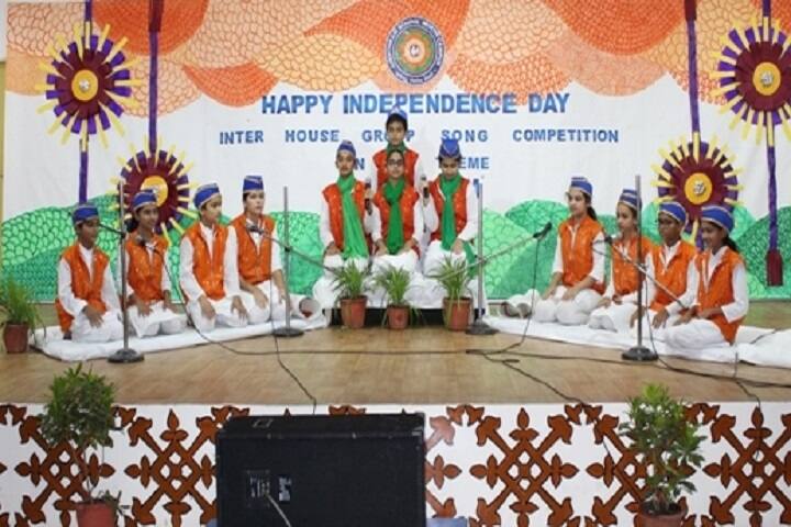 Choithram School-Group Singing