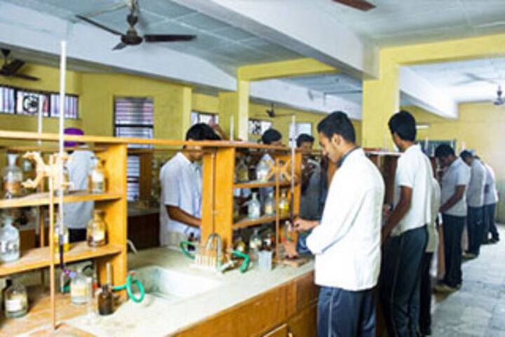 Columbia Convent School-Chemistry Lab