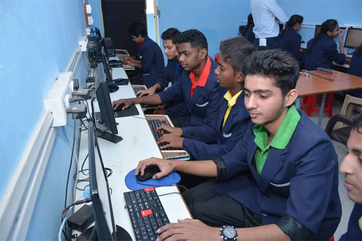 Datahari Public School-Computer lab