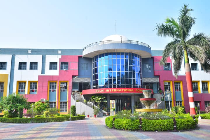 Delhi International School-School Building
