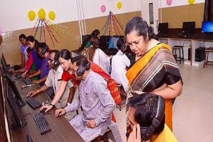 Delhi public School-Computer Lab