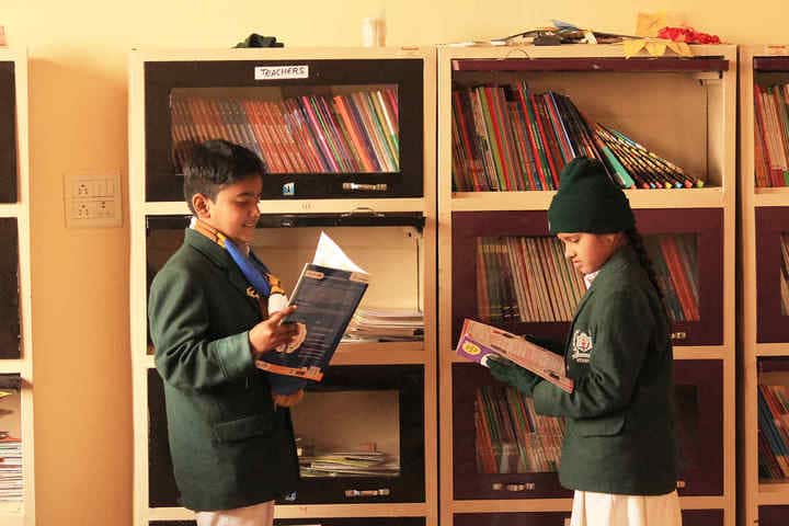Delhi World Public School-Library