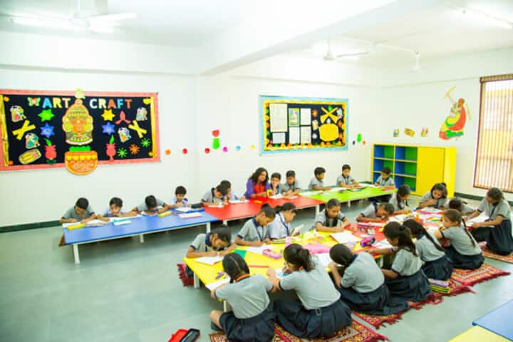 Ekayanaa School-Art Craft