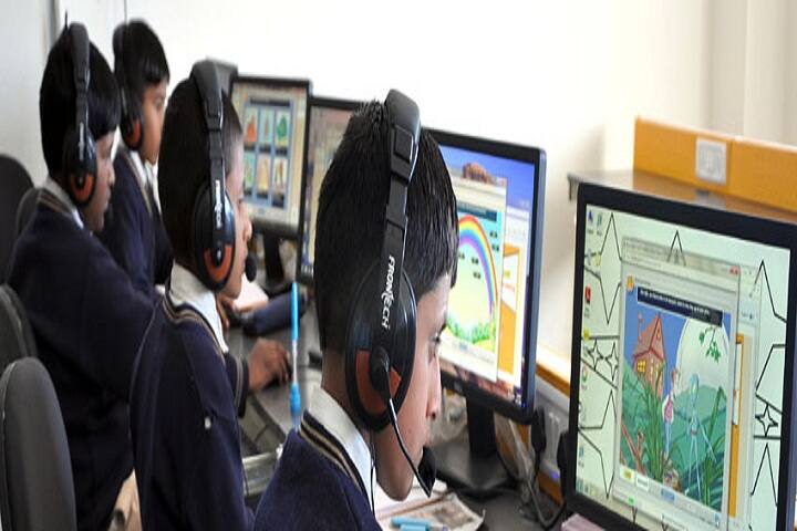 Gautam International Academy-Computer Lab