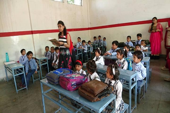 Geeta Public School-Classroom