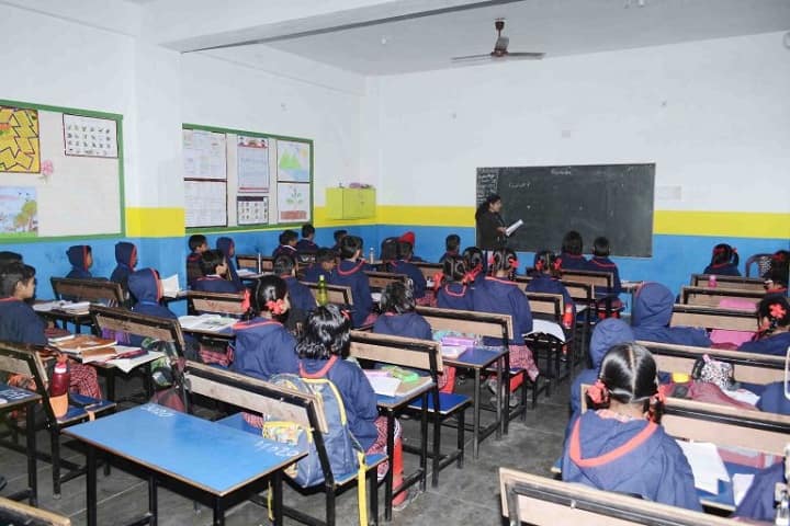 Genius Planet School-Classroom