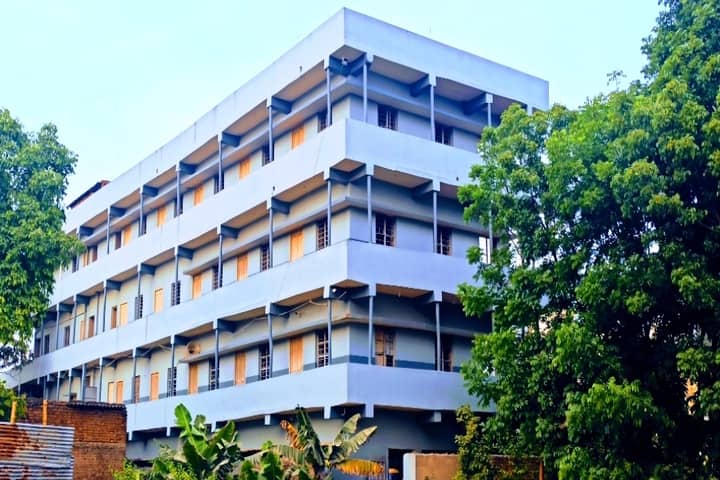 Adarsh Gyanoday Vidyalay-School Building