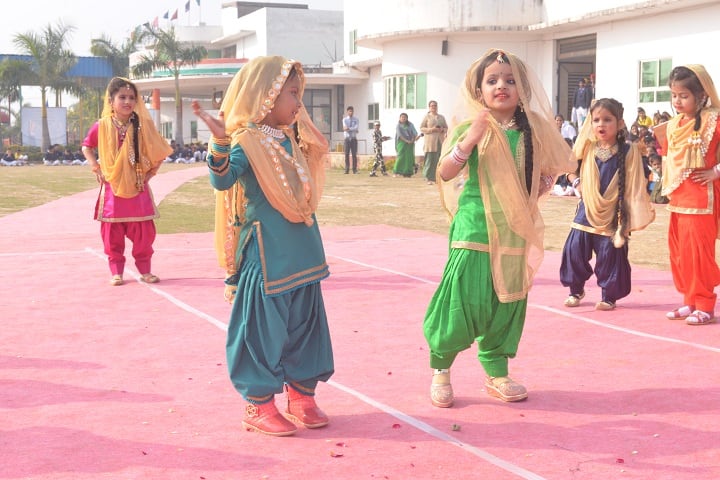 Global International Public School-Punjabi Dance