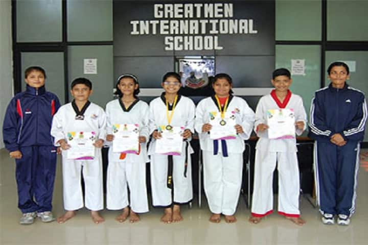 Greatmen International School-Karate Winners