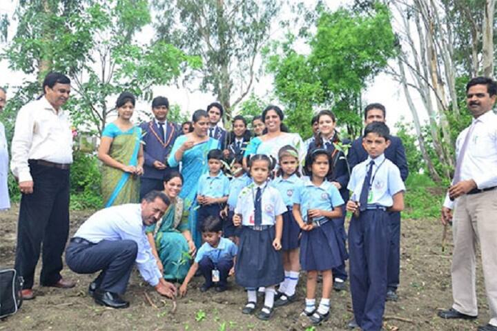 Greatmen International School-Plantations
