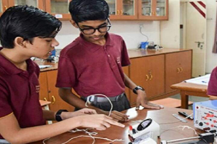 Green Valley Public School-Electronics Class Room