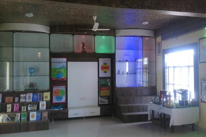 Green Wood Public High School-Social lab