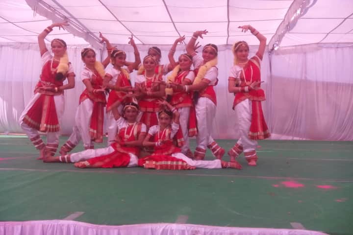 Gyan Sagar Girls Academy-Dance
