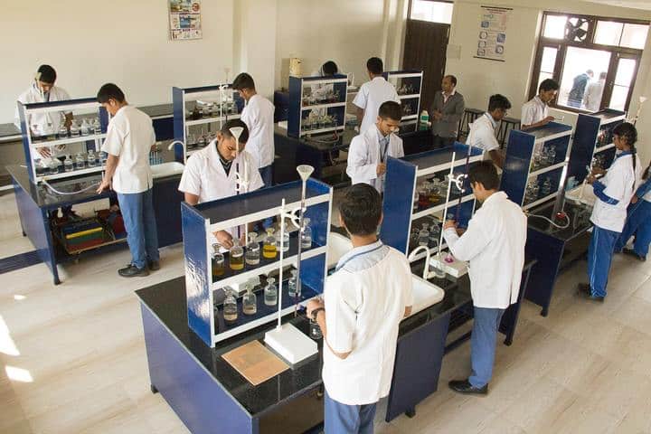 Happy Days School-Chemistry Lab