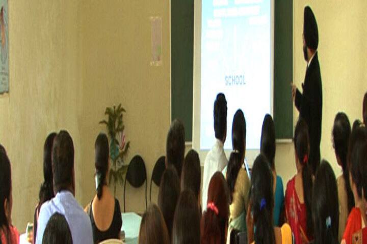 Himalaya International School-Smart Classes